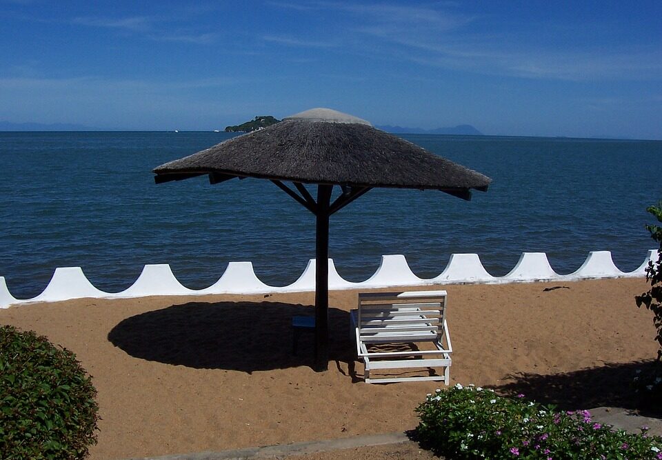 lake malawi beach