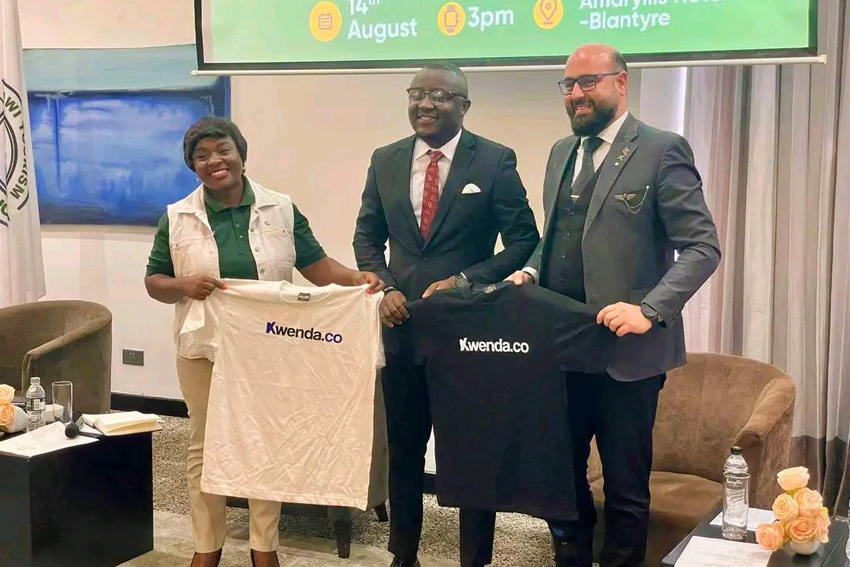 MTC executive director Memory Momba Kamthunzi, Kwenda Managing Director Lumbani Gondwe and MTC board member Ramy Waheed