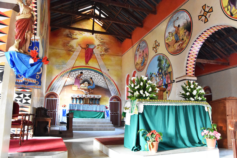 The alter in Bembeke Cathdral of the Holy Family