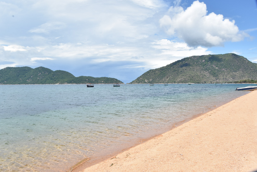 Malawi's waorl-class lake at Cape Maclear in Mangochi